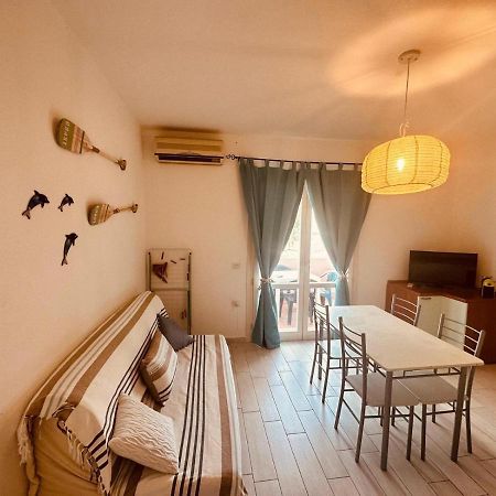 Mare Blue Apartman Badesi Kültér fotó